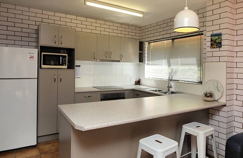 Bargara Apartment | "Ocean Shores' Unit 6/35 Miller Street Bargara
