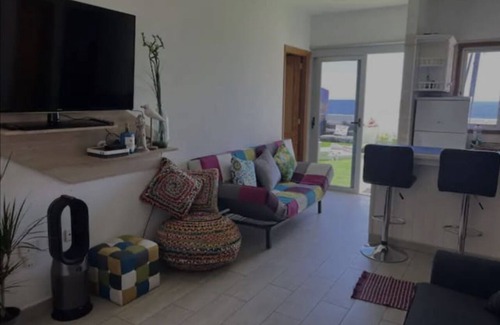 Los Abrigos House | Ocean Side Harbour Paradise Apartment
