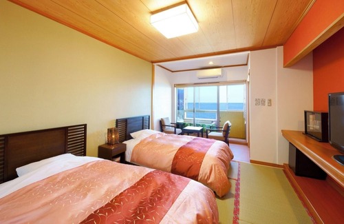 Beppu Hotel | Ocean sideJapaneseWestern room with semiopena/Beppu Ōita