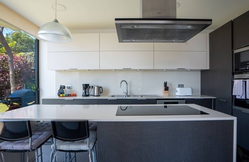 Sao Goncalo House | Ocean Sight by LovelyStay