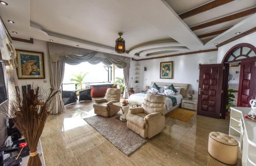 Mahe Island House | Ocean Terrace