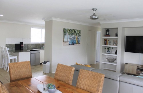 Scotts Head House | Ocean Vibes - Scotts Head