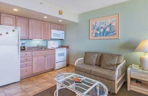 Kahana Apartment | Ocean view 10th floor studio @ oceanfront resort