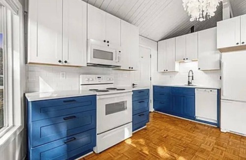 Agate Beach Apartment | Ocean View Cottage in Agate Beach