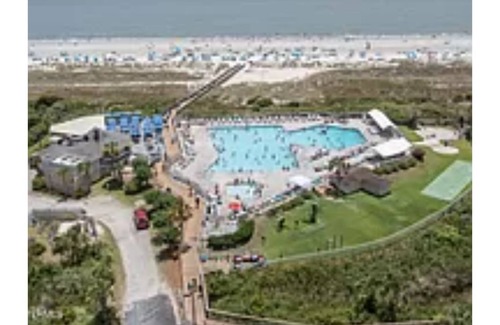 Folly Field Condo | Ocean View, Onsite Restaurants/playground, Walkable, Secure, On Trolley Route