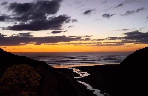 Baylys Beach House | Ocean View Terrace