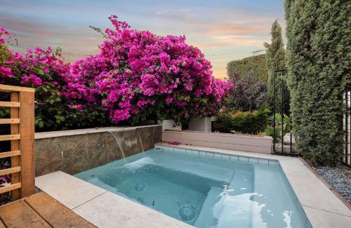Middletown House | Ocean Views and City Oasis