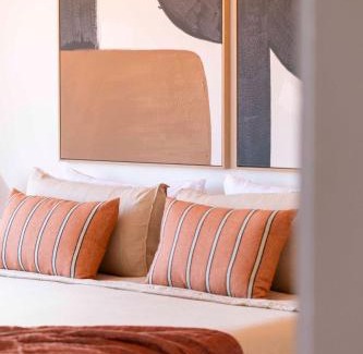 Manly Apartment | Ocean Views at The Holkham Fairy Bower