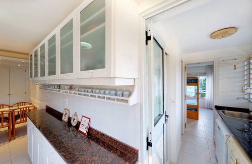 San Rafael Apartment | Oceana Suites Esturion