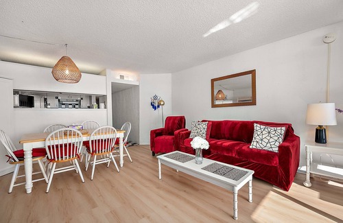 North Ocean City Condo | Oceanfront 1 Bedroom, 1.5 Bathroom, Sleeps 4