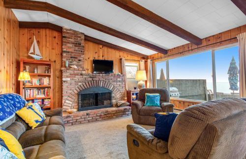 Birch Bay House | Oceanfront Beauty