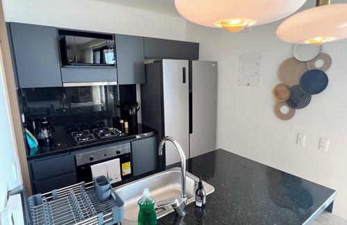 El Cabrero Apartment | Oceanfront 1BR with Amazing Views - WiFi, AC, Gym