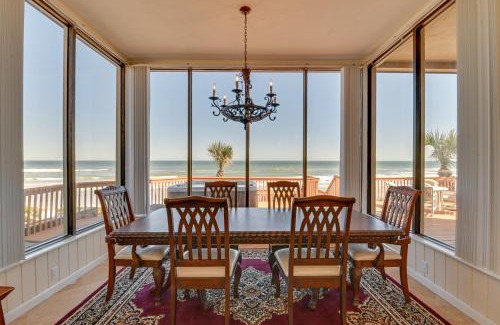 Wilbur-By-The-Sea House | Oceanfront Escape on Wilbur Beach!