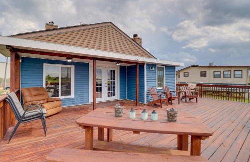 Milford House | Oceanfront Milford Home with View and Boat Access