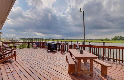 Milford House | Oceanfront Milford Home with View and Boat Access