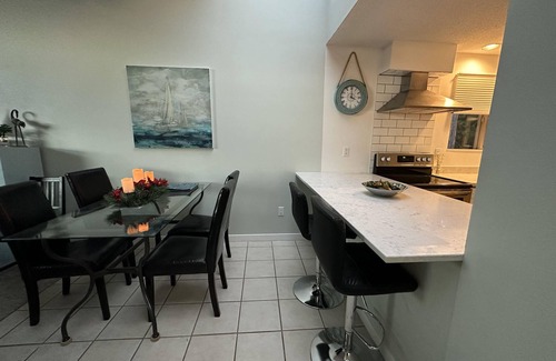 North Oyster Condo | Oceanfront Seaside Vacay with stunning views at Inn of the Sea,Pool/Hot Tub/Dock