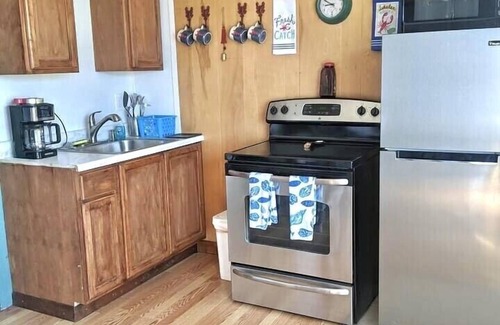 Sullivan Cabin | Oceanfront - Taunton Bay Cabin