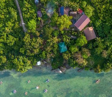 Tangnan House | Oceanside 2 bedroom house, 100Mbps WiFi