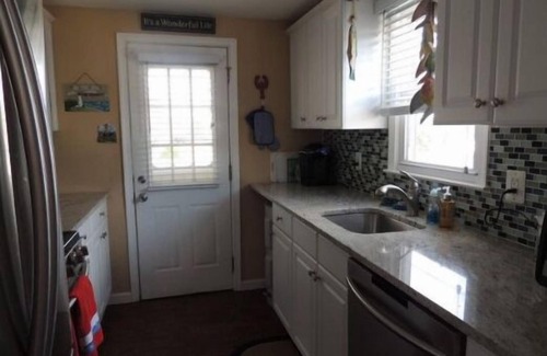 North Beach Haven House | Oceanside, Duplex - 1st Flr Unit North Beach Haven, 20th St