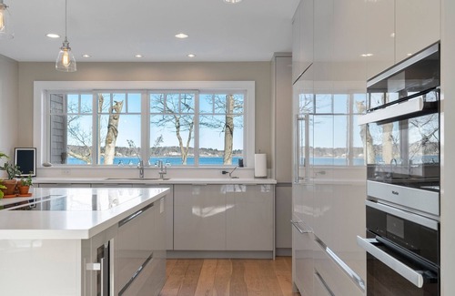 Yarmouth House | Oceanview Oasis: Modern Luxury Meets Seaside Serenity at This Exclusive Coastal
