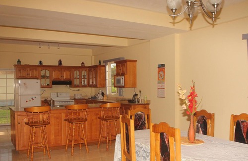 Buccoo Villa | Oceanview Villa.
