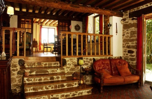 Vertolaye House | ocher room, Tuscany of Auvergne