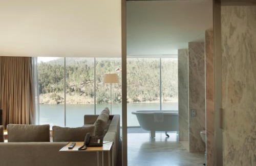 Castelo de Paiva Hotel | Octant Douro