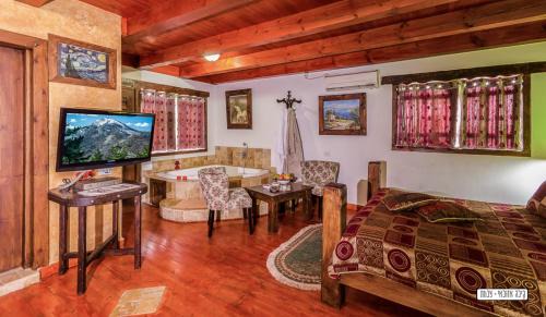 Odem House | Odem Habar