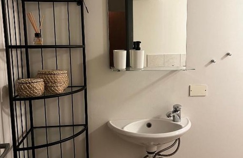 Keflavik House | Odin's Homestay, Keflavik airport area