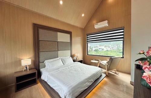 Ha Giang Hostel | Odyssey Hostel, Tours & Motorbikes Rental