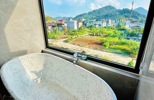 Ha Giang Hostel | Odyssey Hostel, Tours & Motorbikes Rental