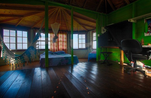 Long Bay House | ~ Off The Beaten Path To Relax On Vacation In Contact With Incredible Nature! ~