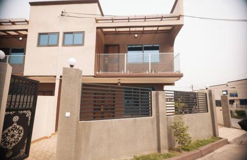 Aiyimensa House | OG Residence