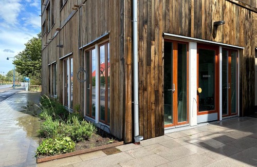 Hollviken Apartment | Ohmaria Hotell, del av Ohboy Hotell