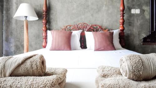 Prambanan House | Ohmmstay - Rumah Pendopo