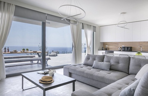 Plateies Villa | Oikos Boutique Residences