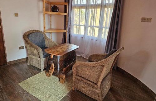 Manyoni Cabin | Oiti Boma Lodge Arusha