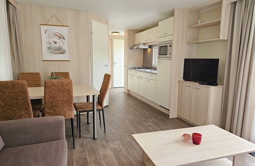 Oostkapelle House | OK30 Chalet in Oostkapelle with a dog