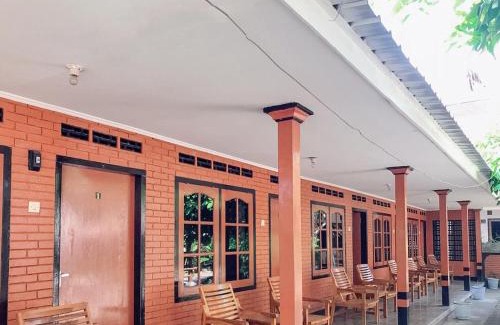 Mataram House | Oka Homestay Mitra RedDoorz