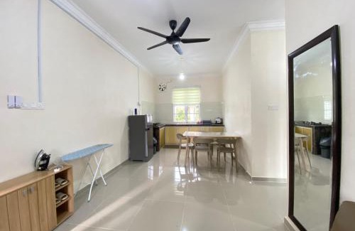Kampong Raja House | Okaasan's House