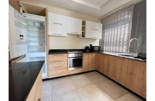 Abelemkpe Apartment | Okailey’s Place all 3 units