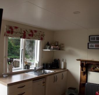 Okains Bay House | Okains Bay West Peak Cottage
