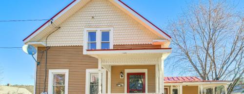 Springfield House | Okemo Mountain Resort 18 Miles Away Book Now Enjoy Skiing