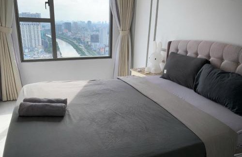 Bach Dang Riverside Apartment | Olala Apartment - Infinity Signature