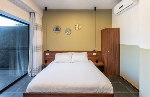 Panorama Street Bed & Breakfast | Olala Carmel Suite Triple Room with Balcony
