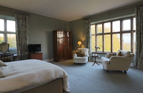 Olveston House | Old Church Farm