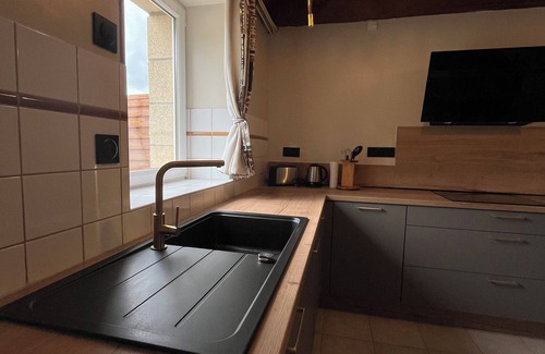 Saint-Michel-en-Greve House | Old farmhouse 100m², quiet, 500 m from the beach, sleeps 6-9