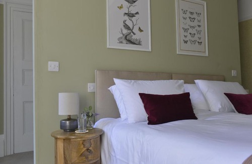 St Ives Apartment | Old Green Chambers spacious town centre apartment with free parking!