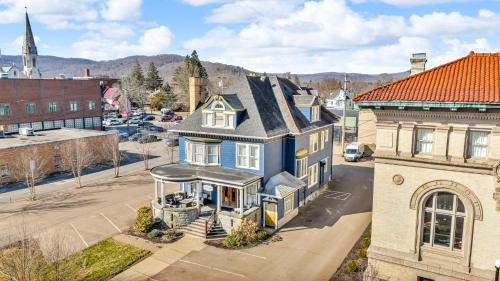 Olean Bed & Breakfast | Old Library Inn