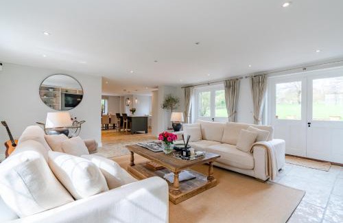 Burford House | Old Manse